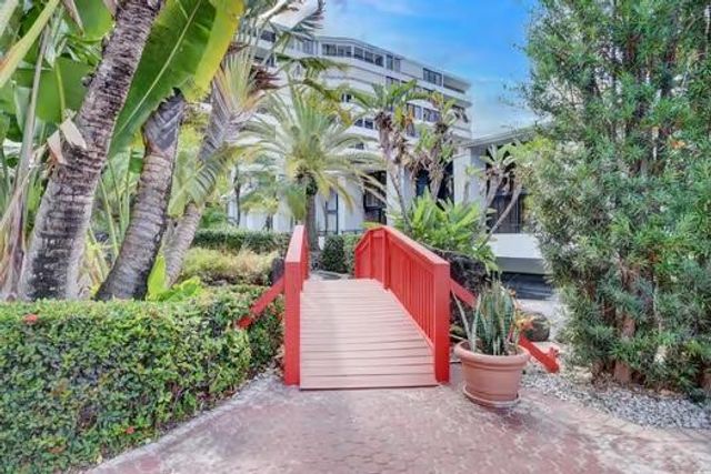 3589 S Ocean Boulevard L12, South Palm Beach, FL 33480