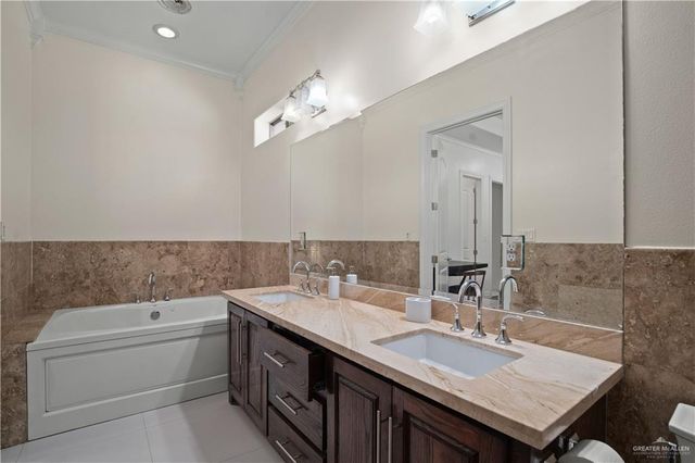 3401 N Glasscock Road, Mission, TX 78573