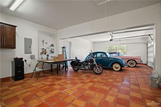 3401 N Glasscock Road, Mission, TX 78573