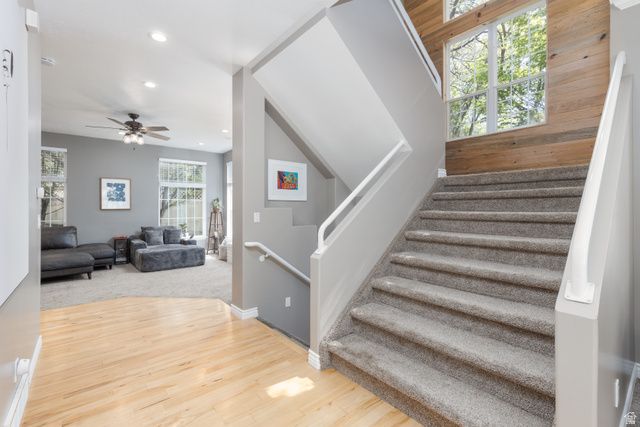 2573 E KAYS CREEK DR, Layton, UT 84040