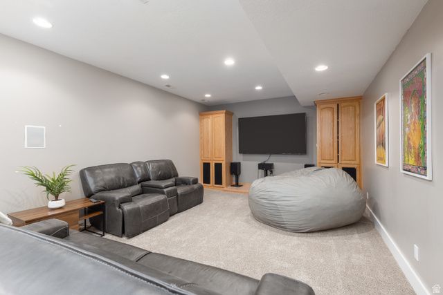 2573 E KAYS CREEK DR, Layton, UT 84040