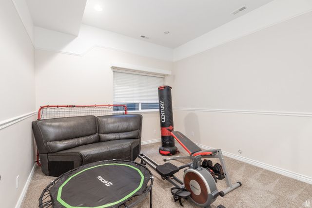 2573 E KAYS CREEK DR, Layton, UT 84040