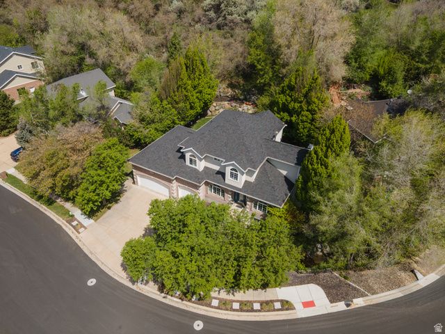 2573 E KAYS CREEK DR, Layton, UT 84040