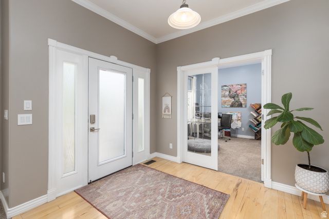 2573 E KAYS CREEK DR, Layton, UT 84040