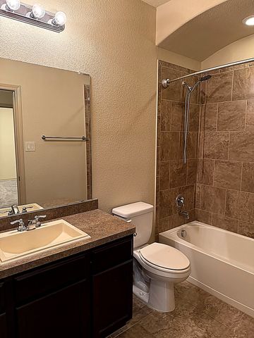 1800 Potrillo Lane, Fort Worth, TX 76131