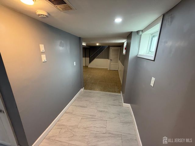 35 Maplewood Avenue, Colonia, NJ 07067