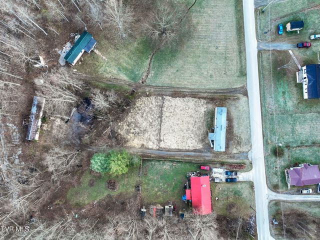 374 Bill Bennett Road, Johnson City, TN 37604