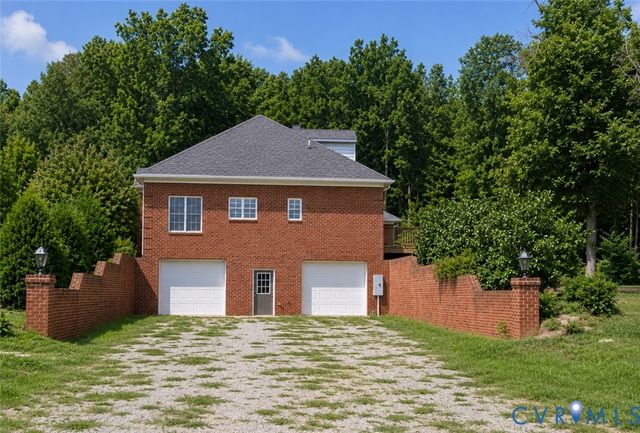 239 Jennings Rd, Cartersville, VA 23027