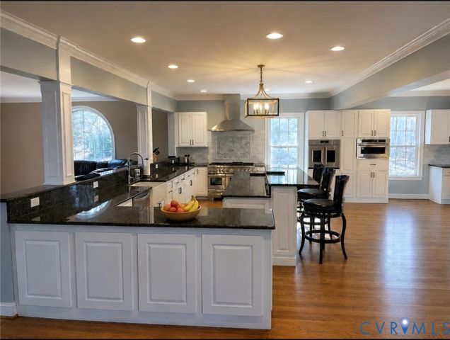239 Jennings Rd, Cartersville, VA 23027
