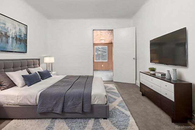 16709 Lindsay Street, Detroit, MI 48235