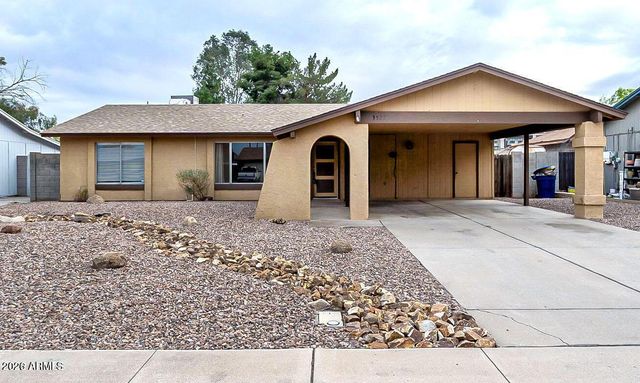 3523 W DETROIT Street, Chandler, AZ 85226