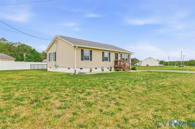 29232 Meadowview Dr, Waverly, VA 23890