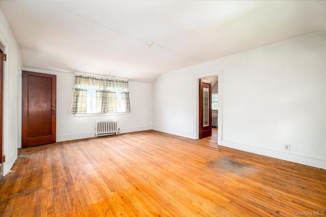 1563 Kenneth Avenue, Baldwin, NY 11510