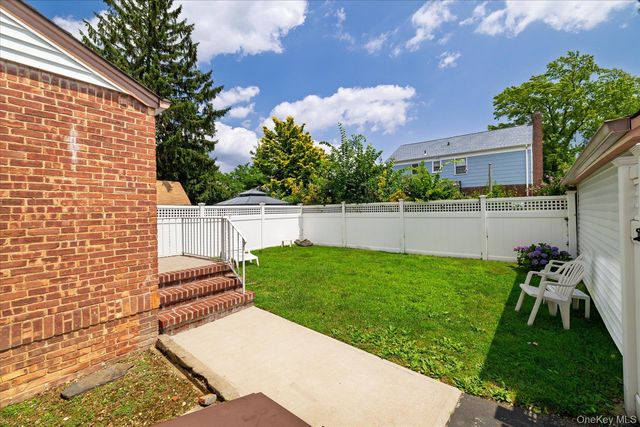 1563 Kenneth Avenue, Baldwin, NY 11510