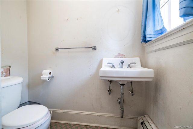 1563 Kenneth Avenue, Baldwin, NY 11510