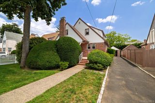 1563 Kenneth Avenue, Baldwin, NY 11510