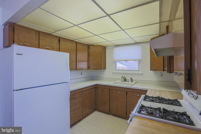 3 VEITCH CT, Baltimore, MD 21236