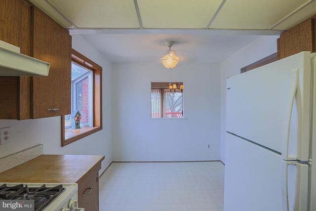 3 VEITCH CT, Baltimore, MD 21236