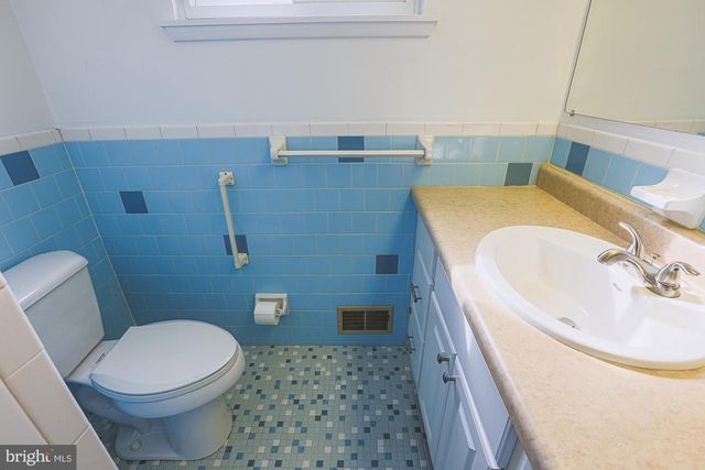 3 VEITCH CT, Baltimore, MD 21236