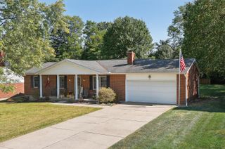 8182 N Dilcrest Circle, Florence, KY 41042