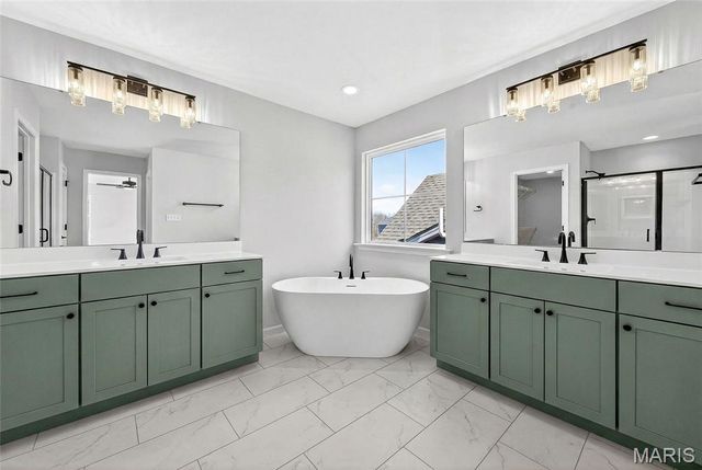 537 Ryehill Drive, St Peters, MO 63376