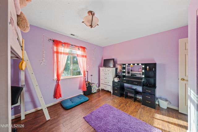 18235 Pin Oak Court, Reno, NV 89508