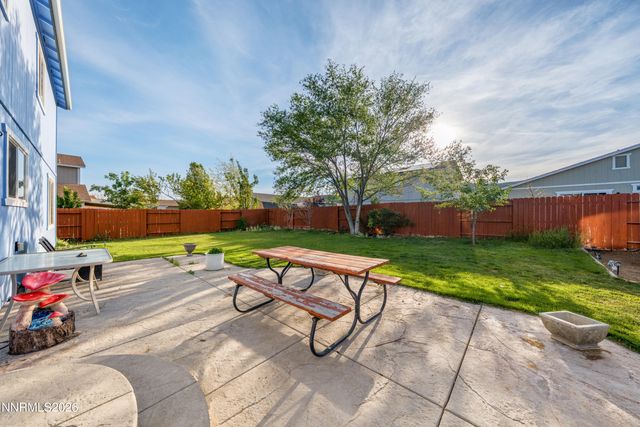 18235 Pin Oak Court, Reno, NV 89508