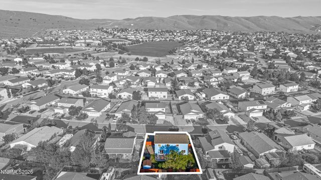 18235 Pin Oak Court, Reno, NV 89508