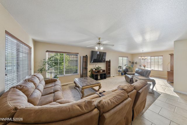 18235 Pin Oak Court, Reno, NV 89508