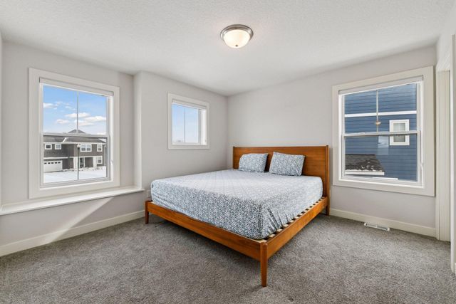 6381 Harvest Trail, Chaska, MN 55318