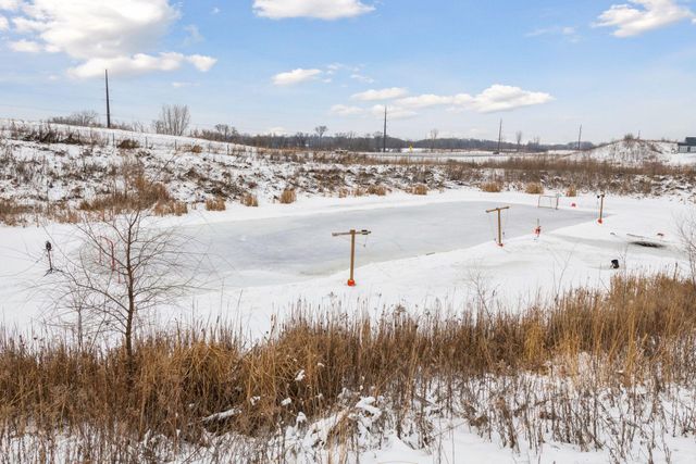 6381 Harvest Trail, Chaska, MN 55318