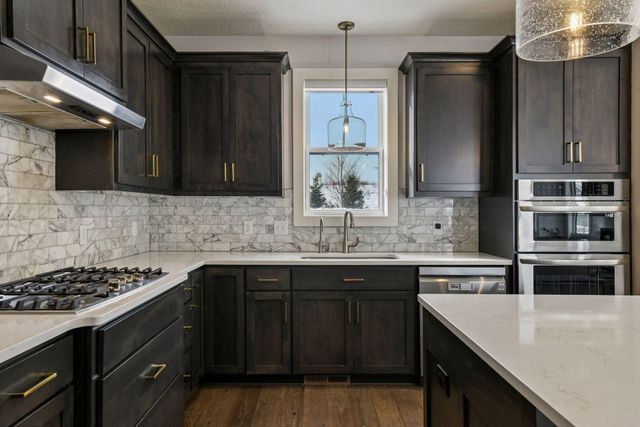 6381 Harvest Trail, Chaska, MN 55318