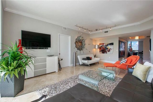 333 Las Olas Way 2506, Fort Lauderdale, FL 33301