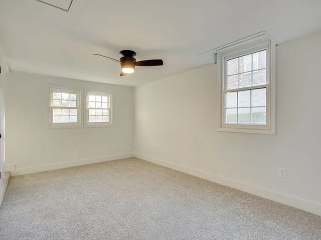 216 Gardendale Dr, Columbia, TN 38401