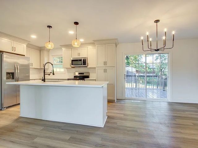 216 Gardendale Dr, Columbia, TN 38401