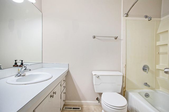 677 Morningside Drive, Battle Creek City, MI 49015