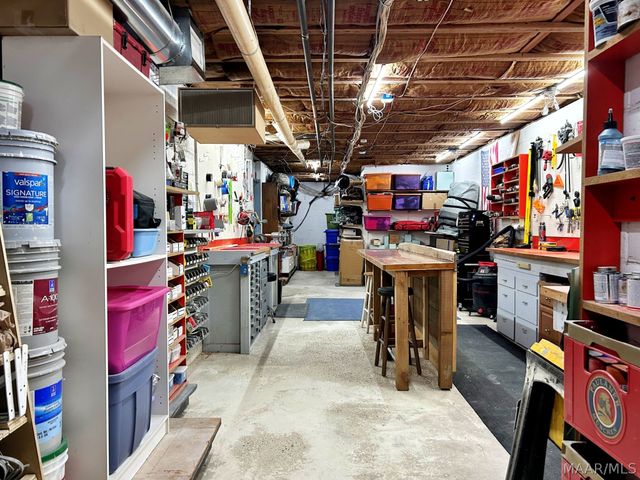 37 Olympic Drive, Wetumpka, AL 36093