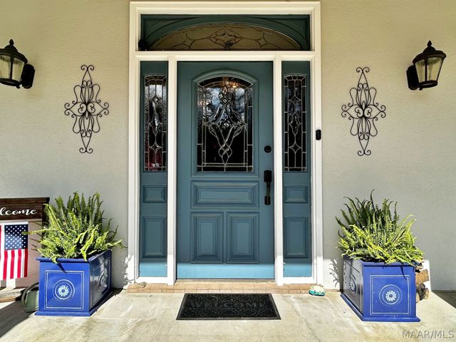 37 Olympic Drive, Wetumpka, AL 36093