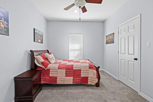 1223 Pine St, Kilgore, TX 75662