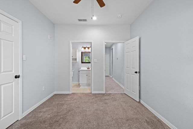 1223 Pine St, Kilgore, TX 75662