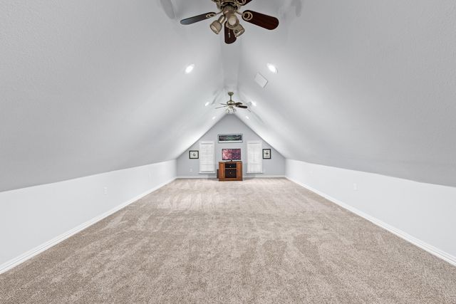 1223 Pine St, Kilgore, TX 75662