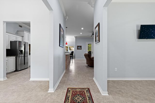 1223 Pine St, Kilgore, TX 75662