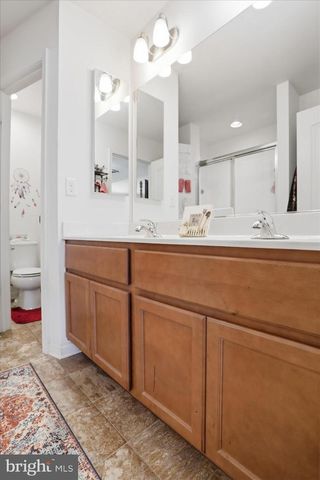 25 SULLYRUTH CT, Bunker Hill, WV 25413