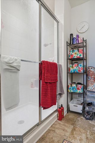 25 SULLYRUTH CT, Bunker Hill, WV 25413