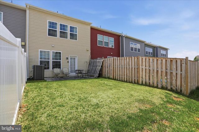 25 SULLYRUTH CT, Bunker Hill, WV 25413
