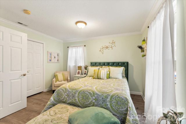 100 Victoria Springs Drive, Flat Rock, NC 28731