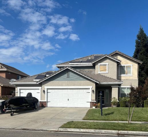 1724 Countrywood Ln, Escalon, CA 95320