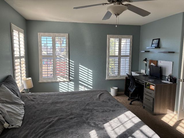 1724 Countrywood Ln, Escalon, CA 95320