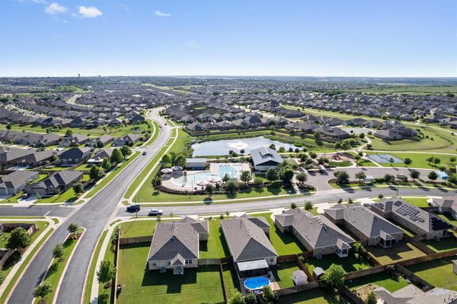 417 Dubina Ave, Georgetown, TX 78626
