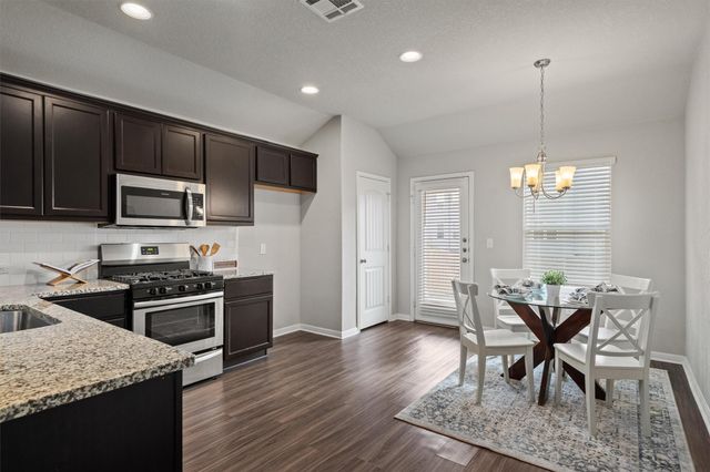 417 Dubina Ave, Georgetown, TX 78626